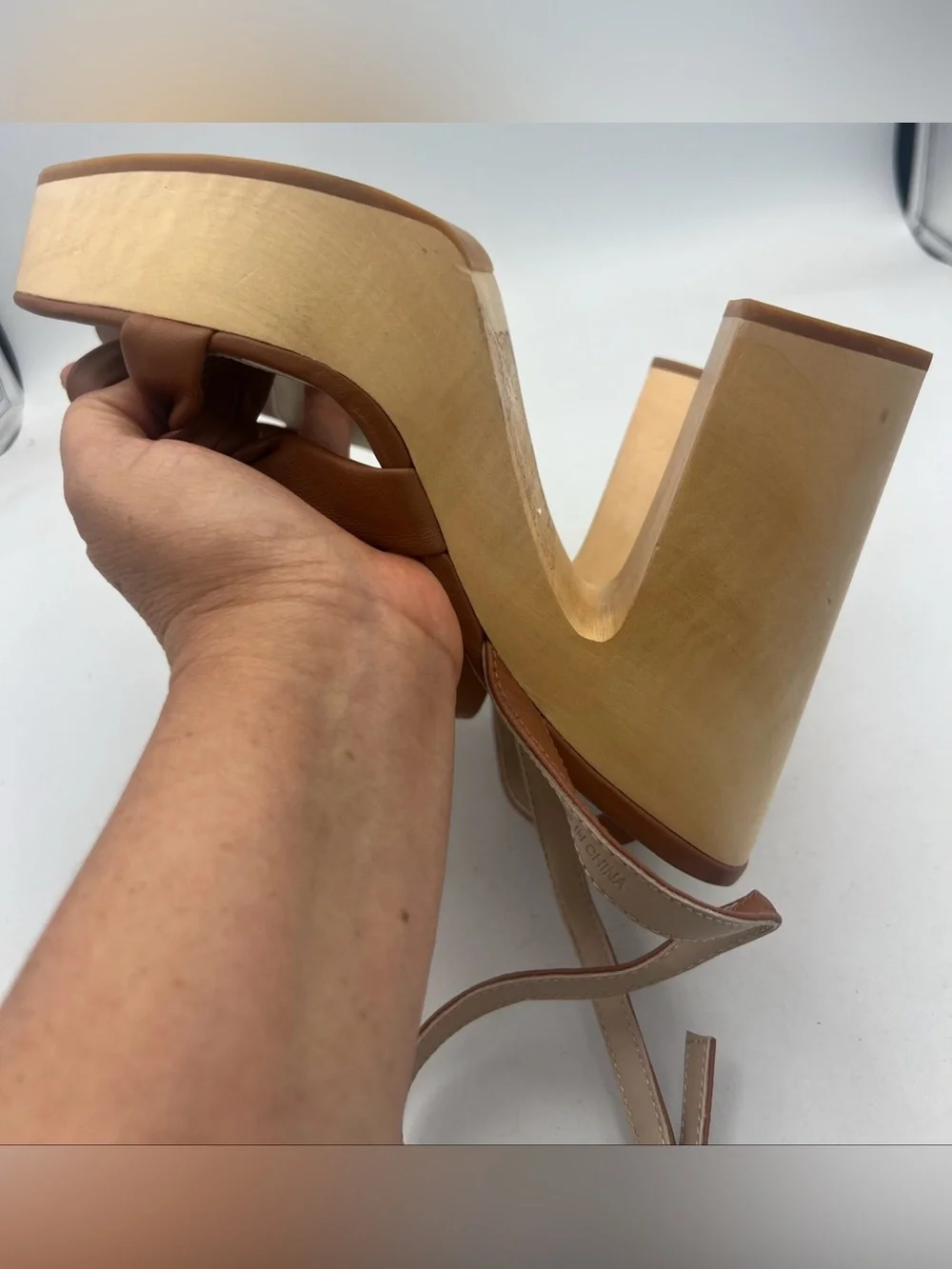 PAIGE Cayden Leather Ankle Strap Platform Sandal Woodgrain Block Heel Size 9 NEW